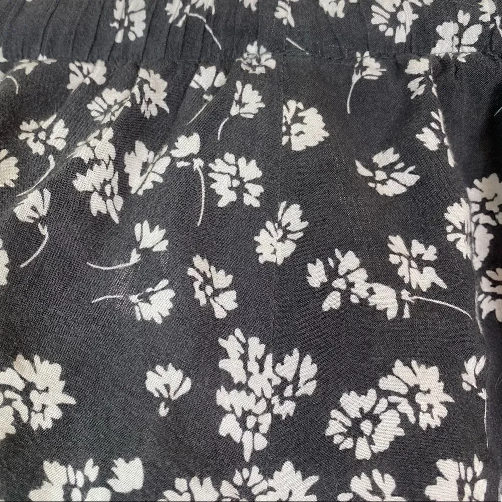 LLD Grey & White Floral High Rise Booty Lounge Shorts